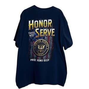 US Navy Mens Tee Honor Those Who Serve Size XL Blue Gildan Heavy Cotton